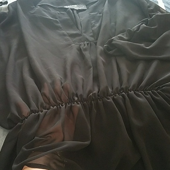 Top - Picture 2 of 4